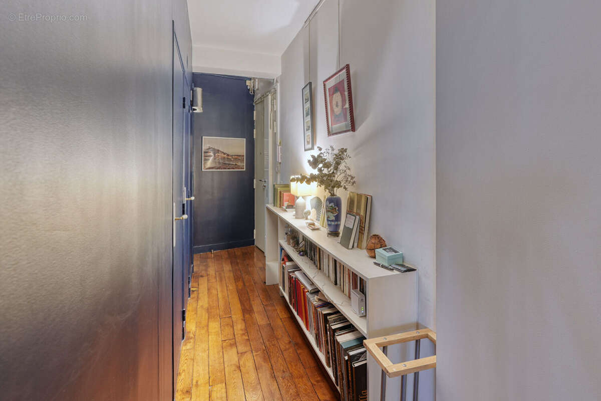 Appartement à PARIS-18E