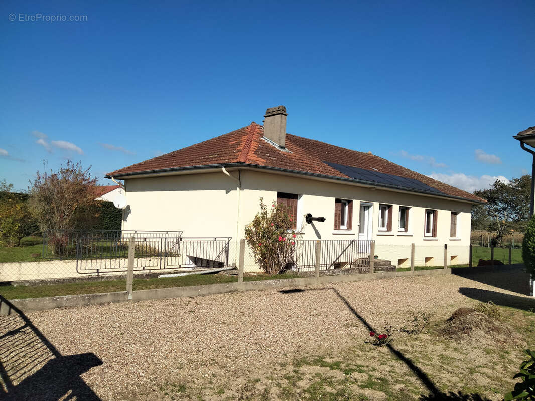 Maison à DECIZE