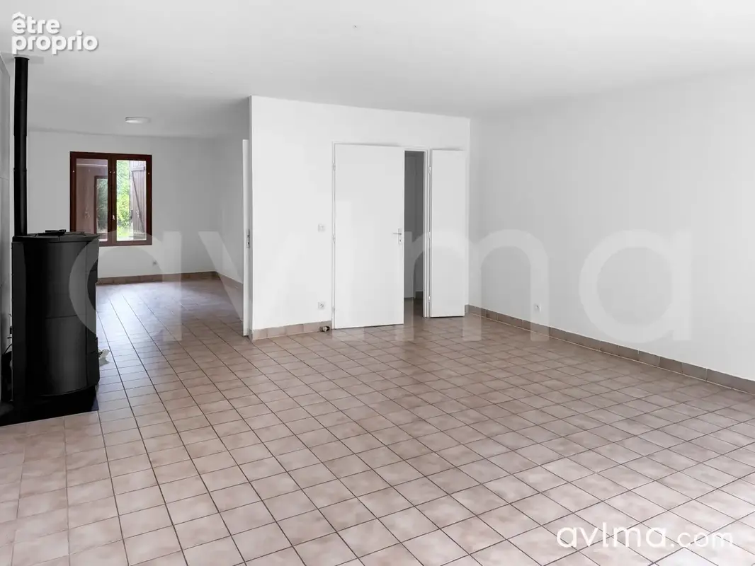 Maison familiale en plein coeur du village - photo 3