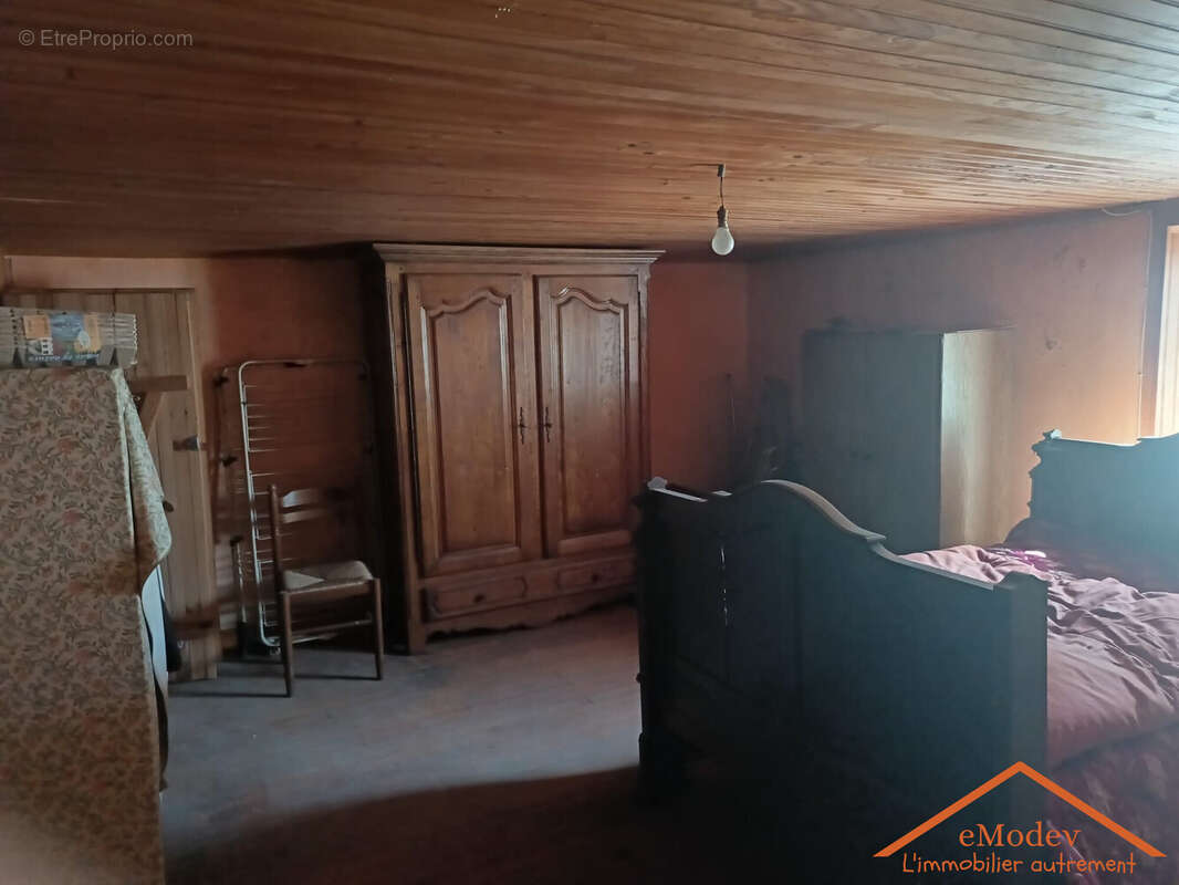Maison à XERTIGNY