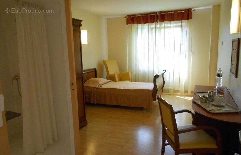 Appartement à BRASLES