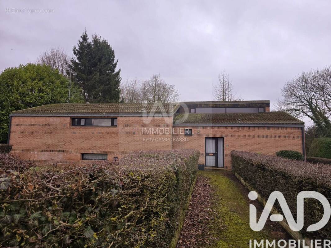Photo 1 - Maison à AULNOYE-AYMERIES