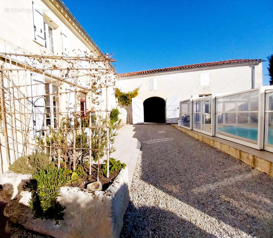 Maison à MIGRON