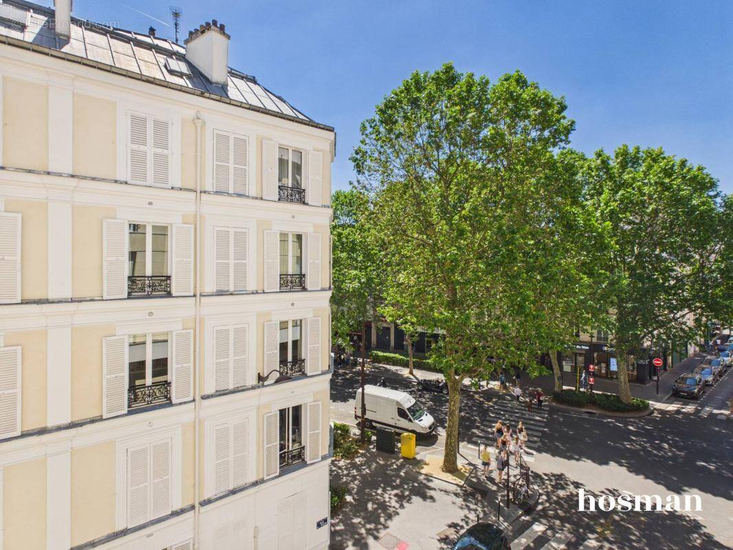 Appartement à NEUILLY-SUR-SEINE