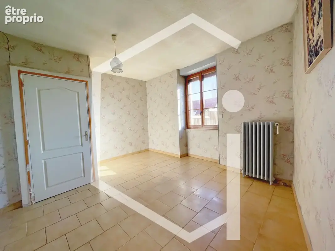 Charmante maison 138 m2 habitables avec Garage de 400 m2 - Entrains-sur-Nohain - photo 12
