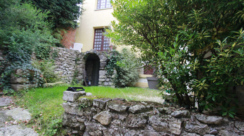 Maison à ROSNY-SOUS-BOIS