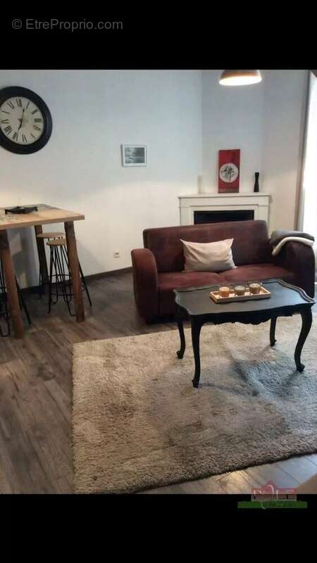 Appartement à LE PEAGE-DE-ROUSSILLON