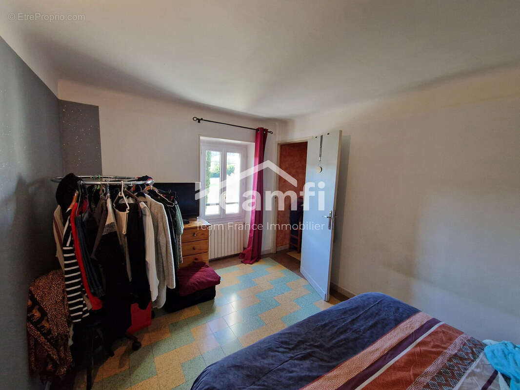 Maison à SAINT-MARTIN-DE-VALGALGUES