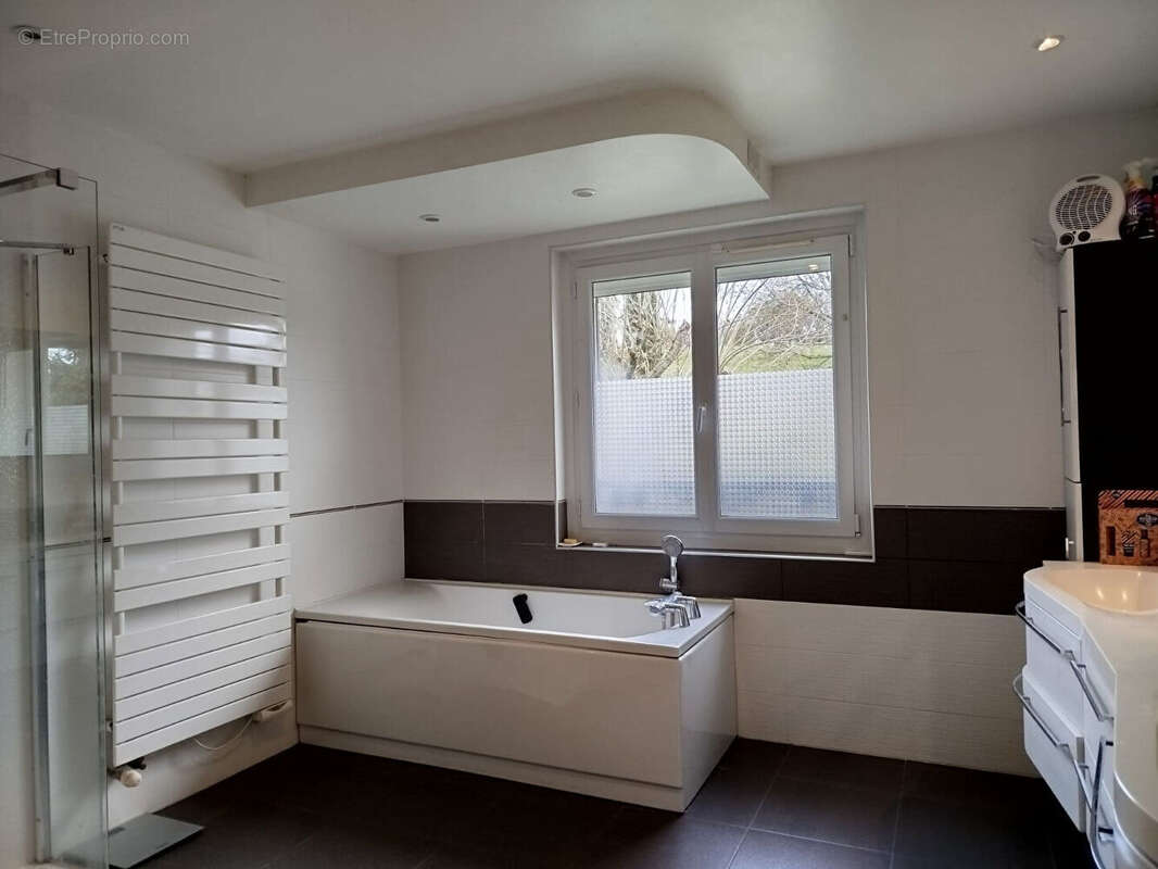 Maison à NOGENT-LE-ROTROU