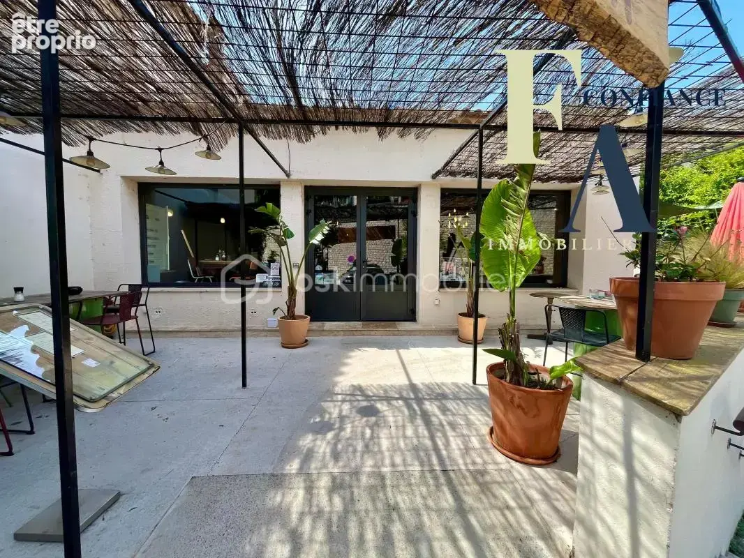 Commerce à BALARUC-LE-VIEUX