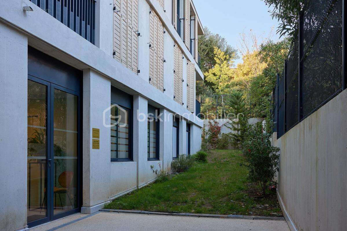 Appartement T3 neuf avec terrasse et vue jardin – Prestations de qualité – Secteur des Pins - photo 16