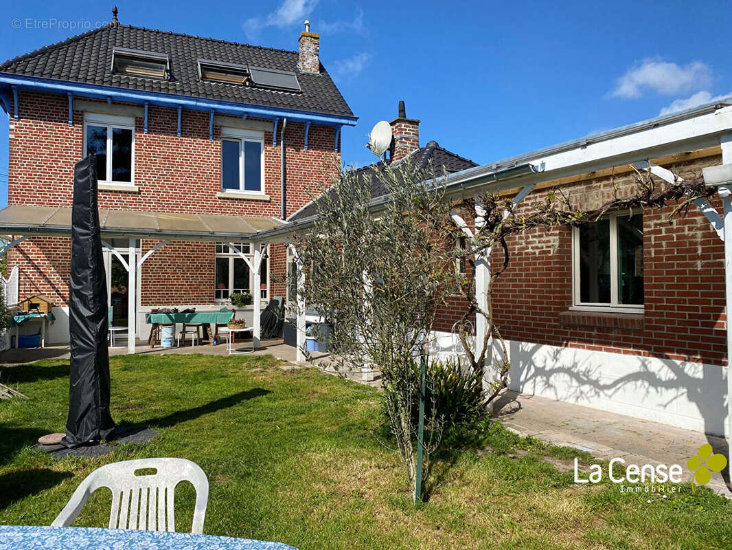 EXCLUSIVITE- BAISIEUX- Maison de caractère 190m² - photo 14