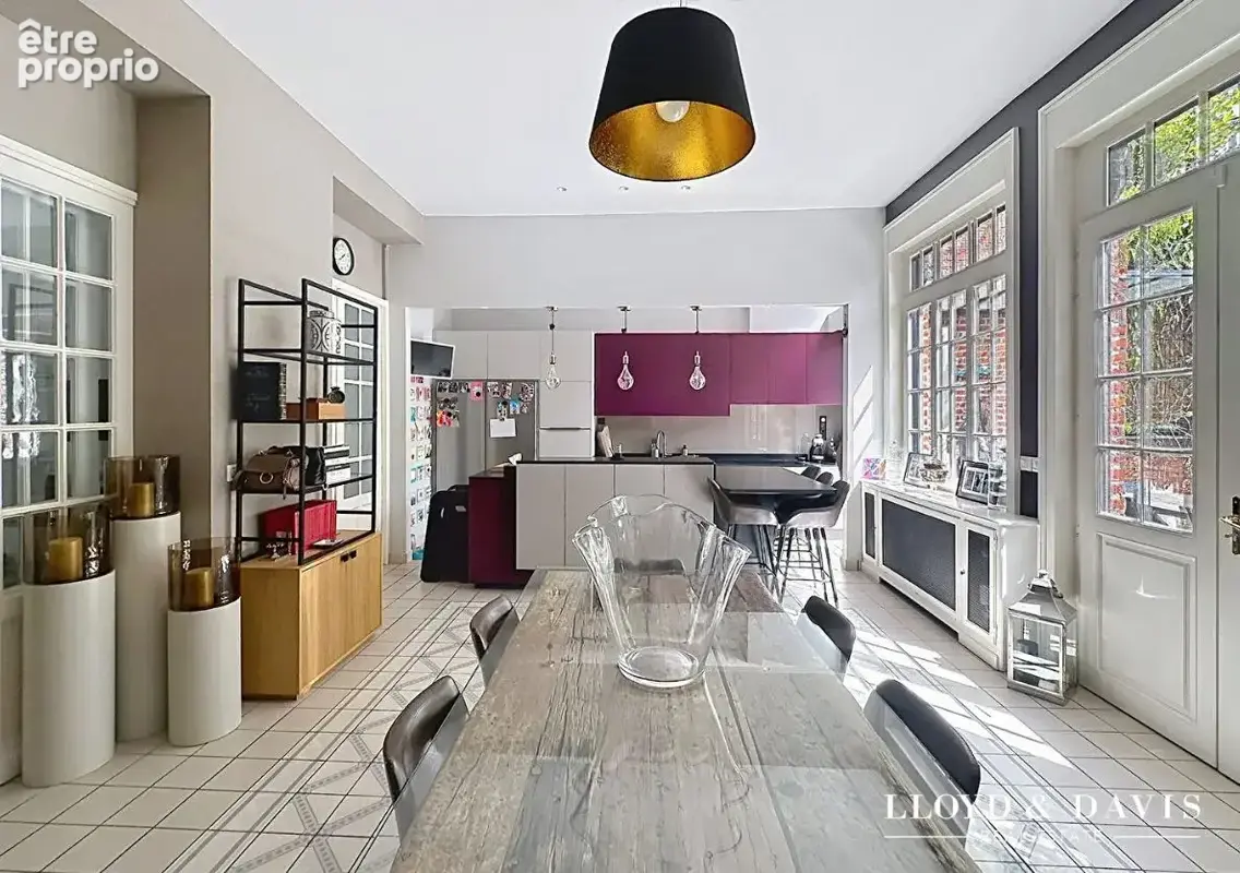 Maison 8 pièces 210 m² à vendre à Lille (59000) - photo 3