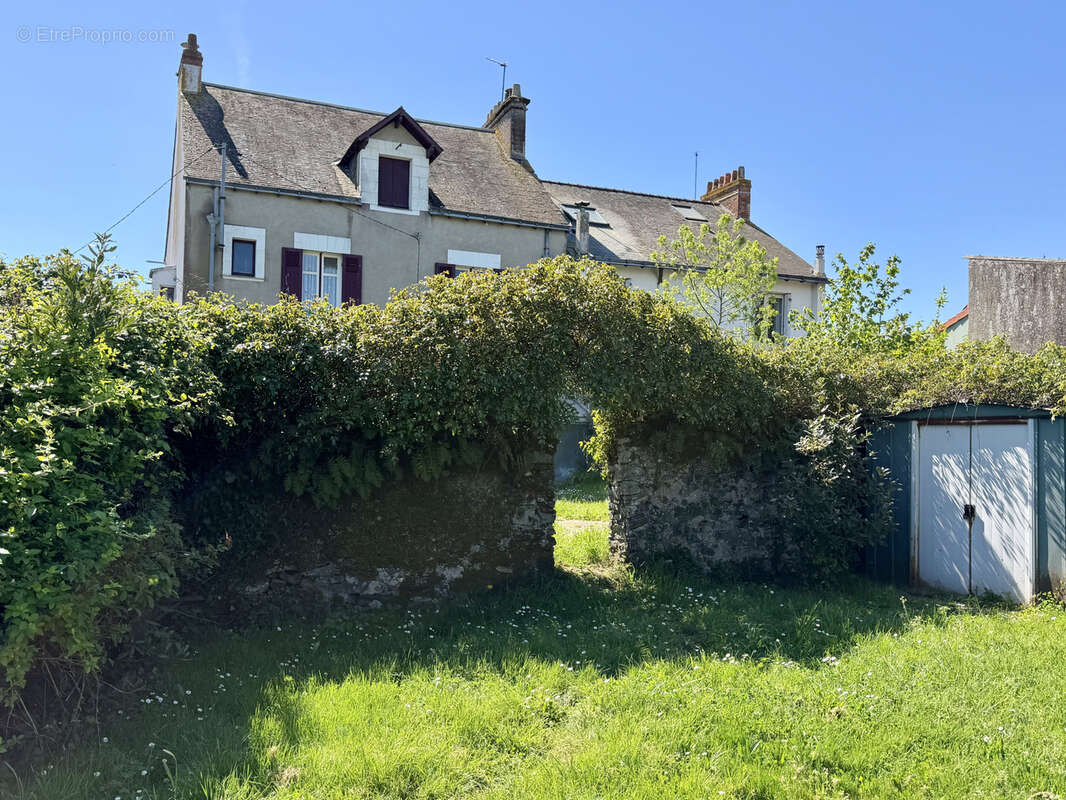 Maison à INDRE