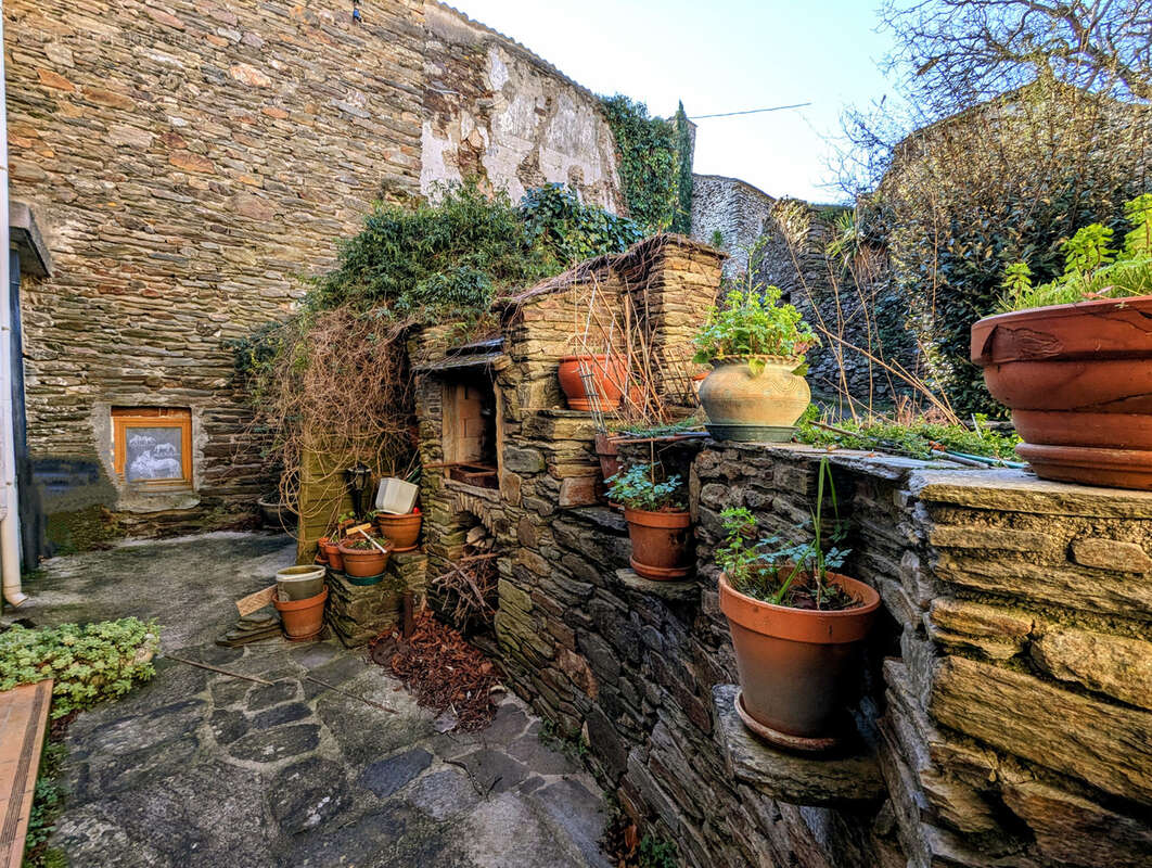 Maison à LAMALOU-LES-BAINS