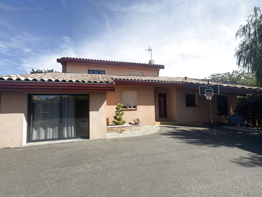 Maison à CUGNAUX