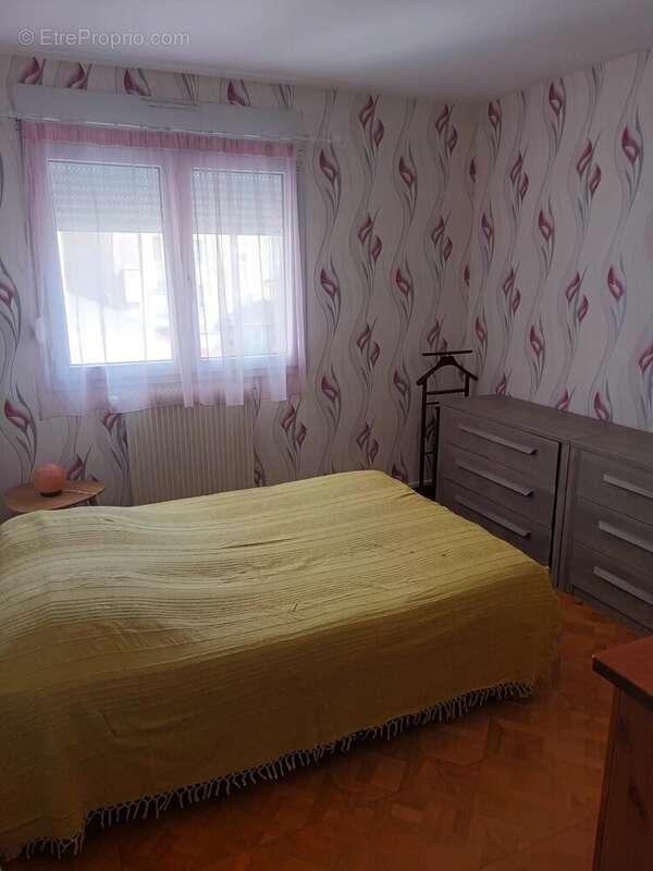 Appartement à MONTCEAU-LES-MINES