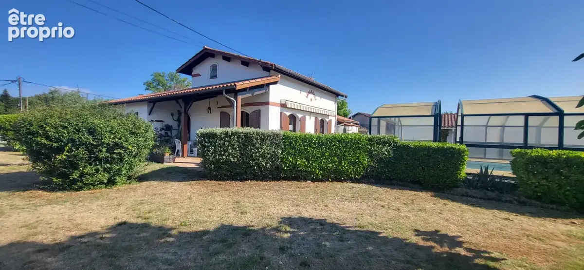 Maison à SALLES