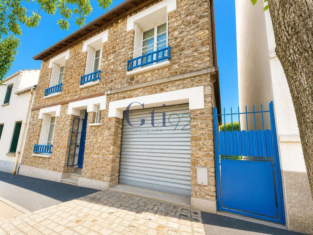 Maison à CHATILLON