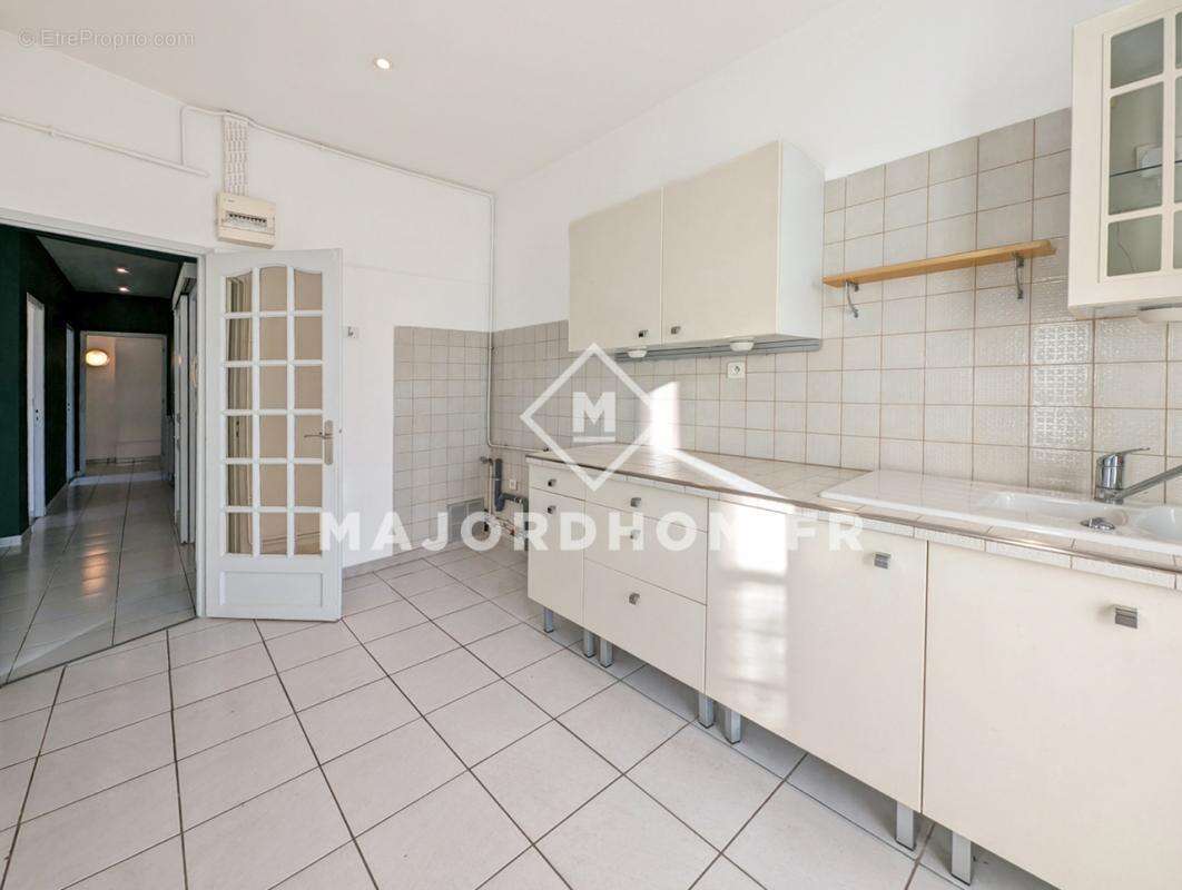 Appartement à MARSEILLE-12E