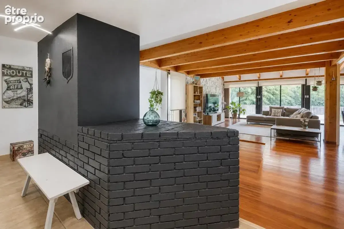 Grande maison avec piscine et jardin arboré à Aubagne - photo 10
