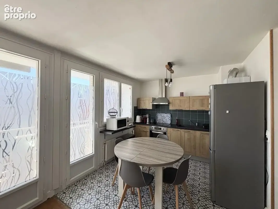 Chamalières : Appartement T4 avec balcon, garage et cave - photo 4