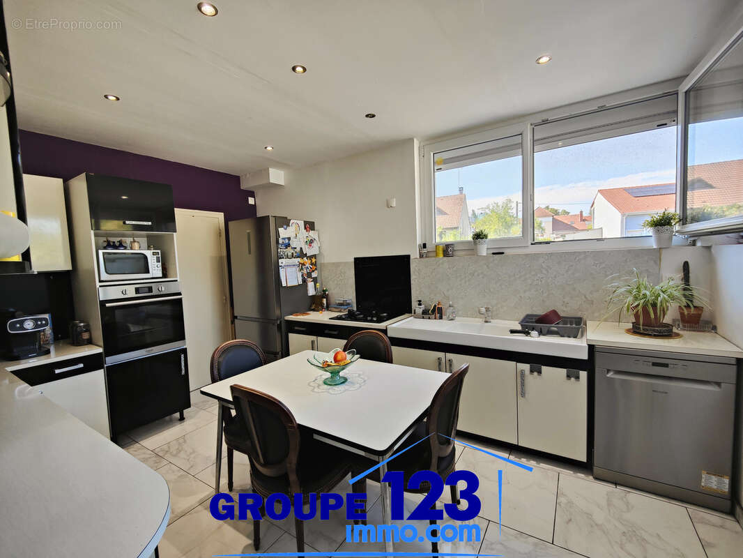 Une maison familiale… et bien plus encore ! - photo 5