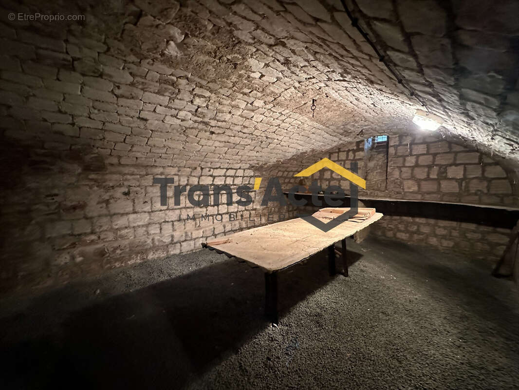 Maison à LATTRE-SAINT-QUENTIN