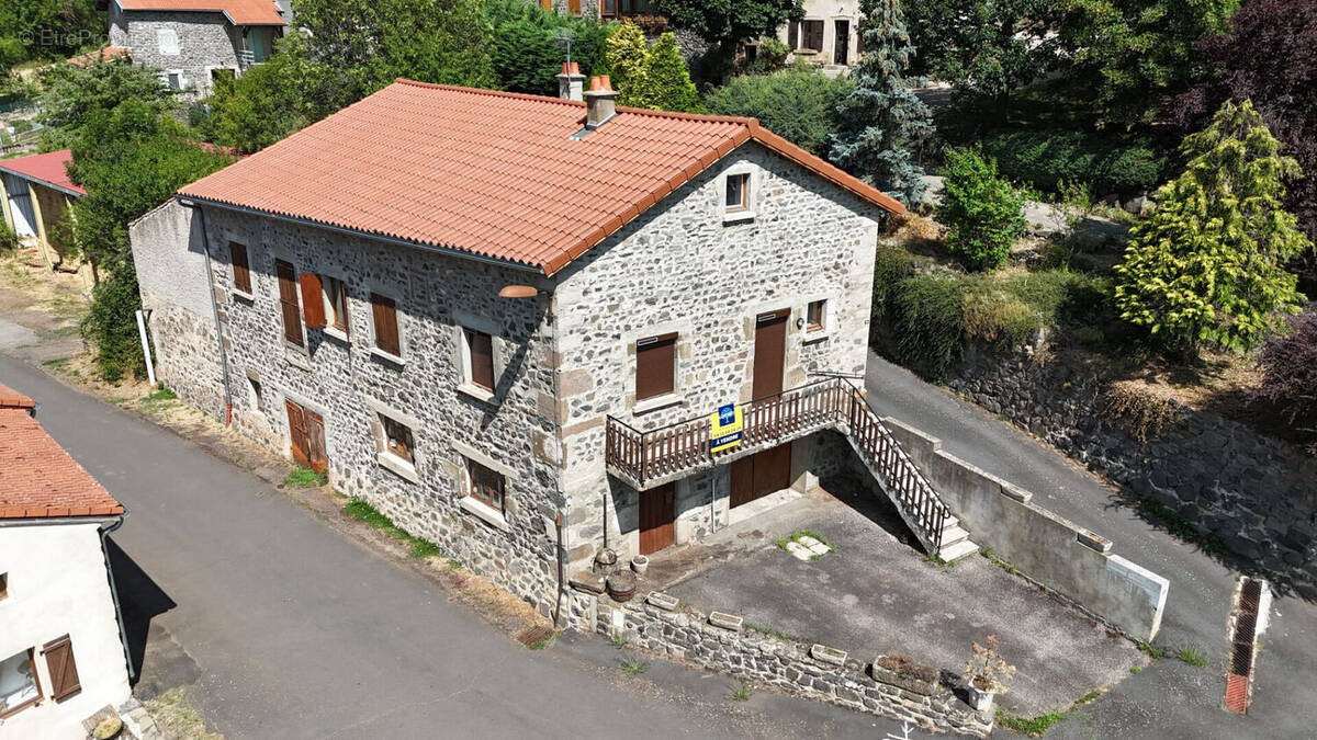 Maison à LOUDES
