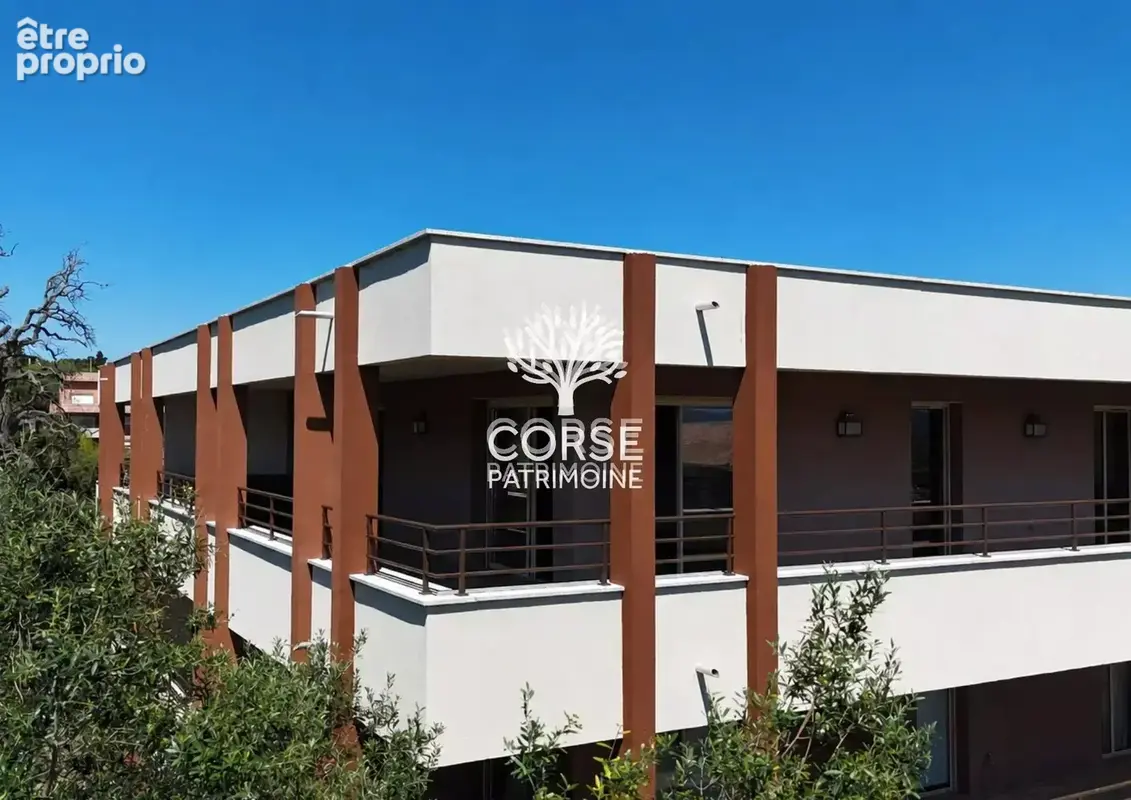 Appartement T3 avec grande terrasse couverte - photo 2