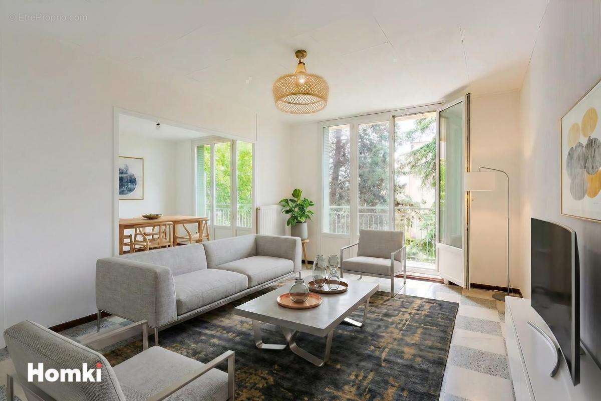 Appartement à NIMES