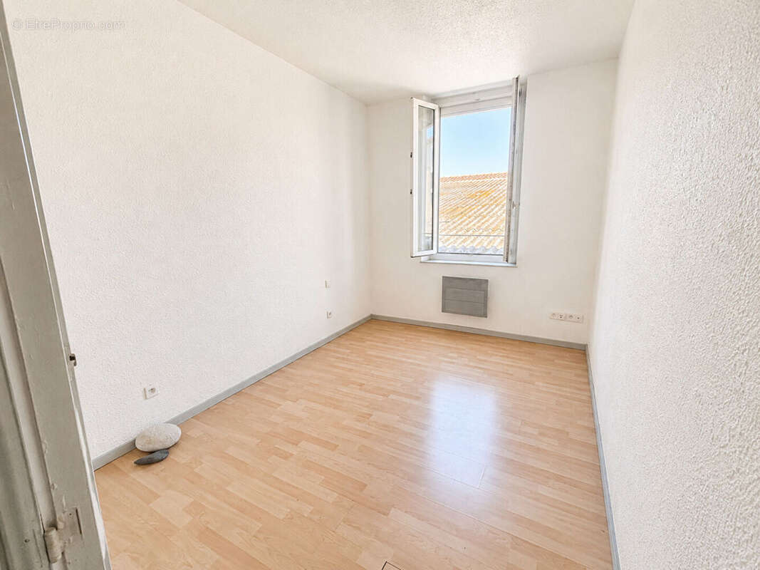 Appartement Narbonne 3 pièce(s) 73 m2 - photo 2