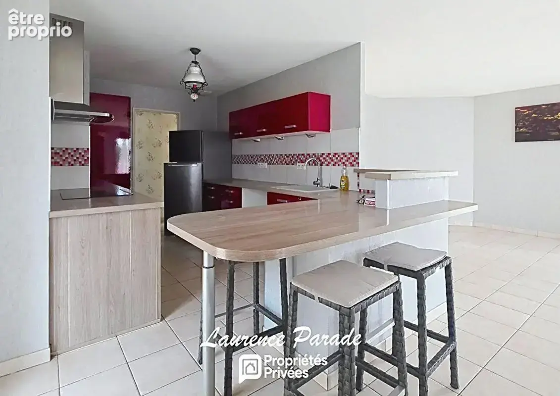 Maison de plain-pied  Quartier résidentiel recherché, proche du village - photo 2