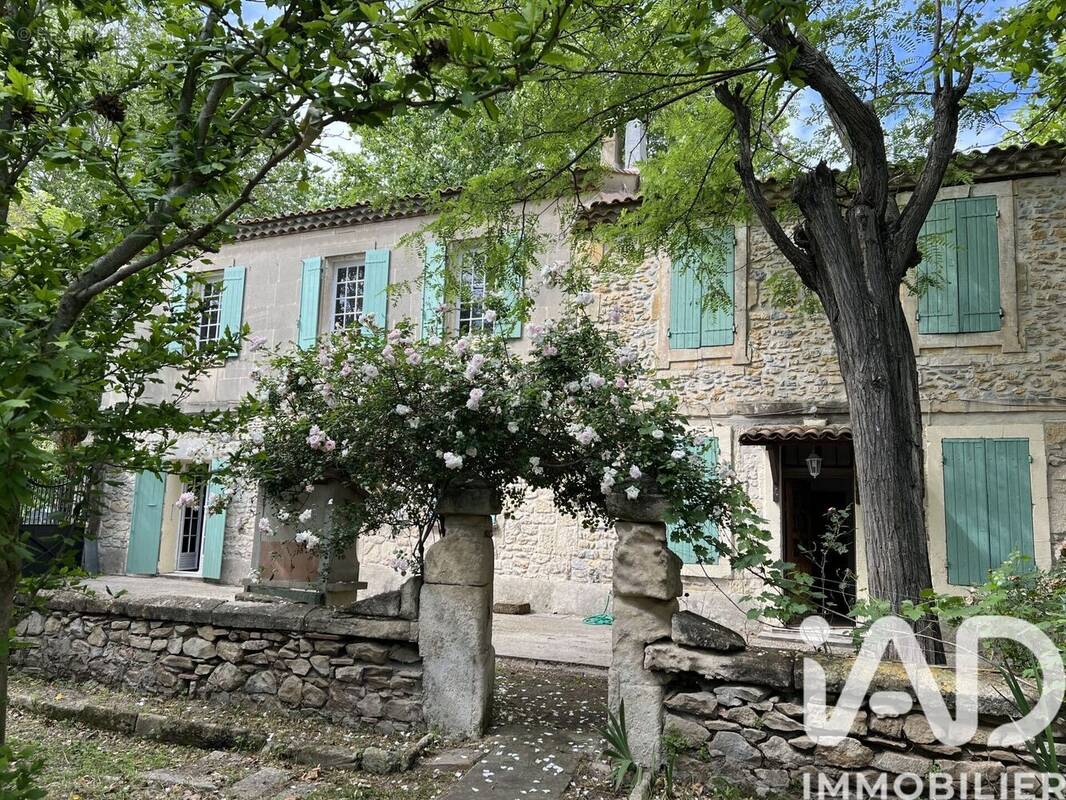 Photo 1 - Maison à ARLES