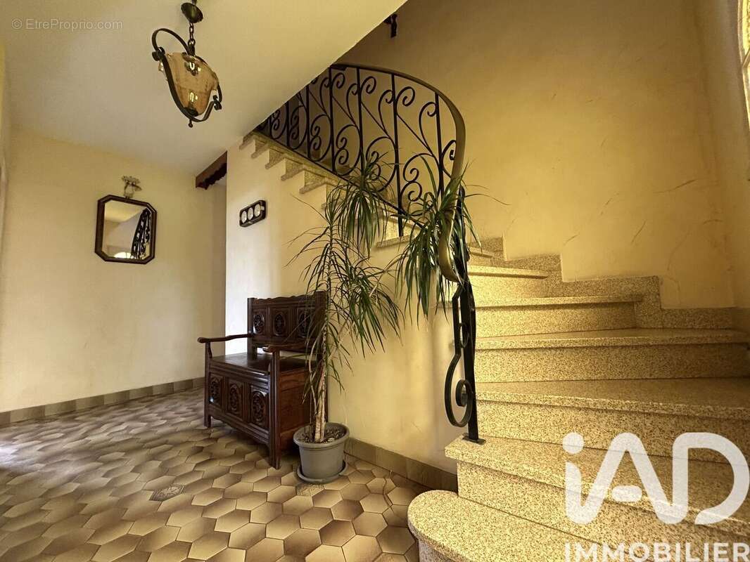 Maison 166 m² à Merdrignac  - photo 6