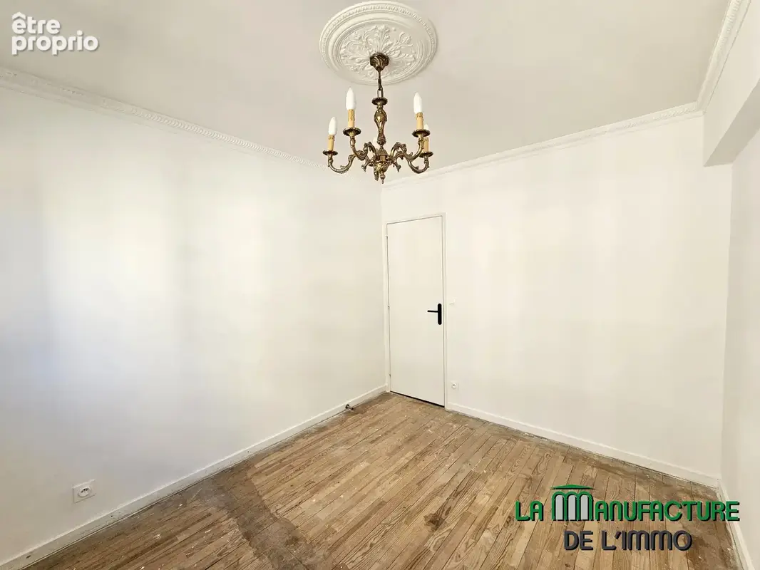 Appartement de caractere type F3 de 65,91 m2 carrez avec balcon, garage et cave / prox. centre-ville / ideal p - photo 7