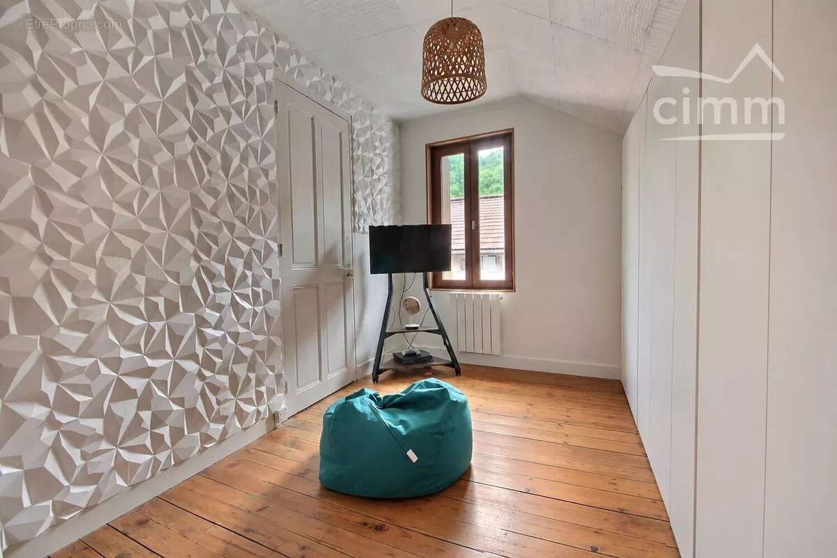 Le champ pres froges - maison de village t5 - photo 10