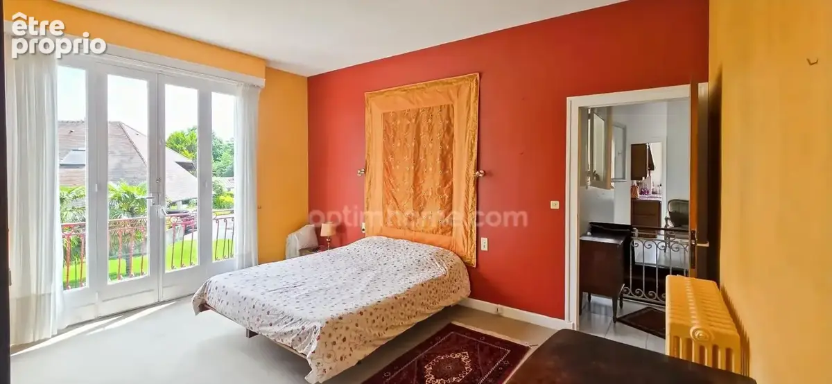 Maison à vendre 9 pièces PAU (64) Rare– Entre Trespoey et Allées de Morlaàs – 260 m² et 1300M2 de terrain - photo 8