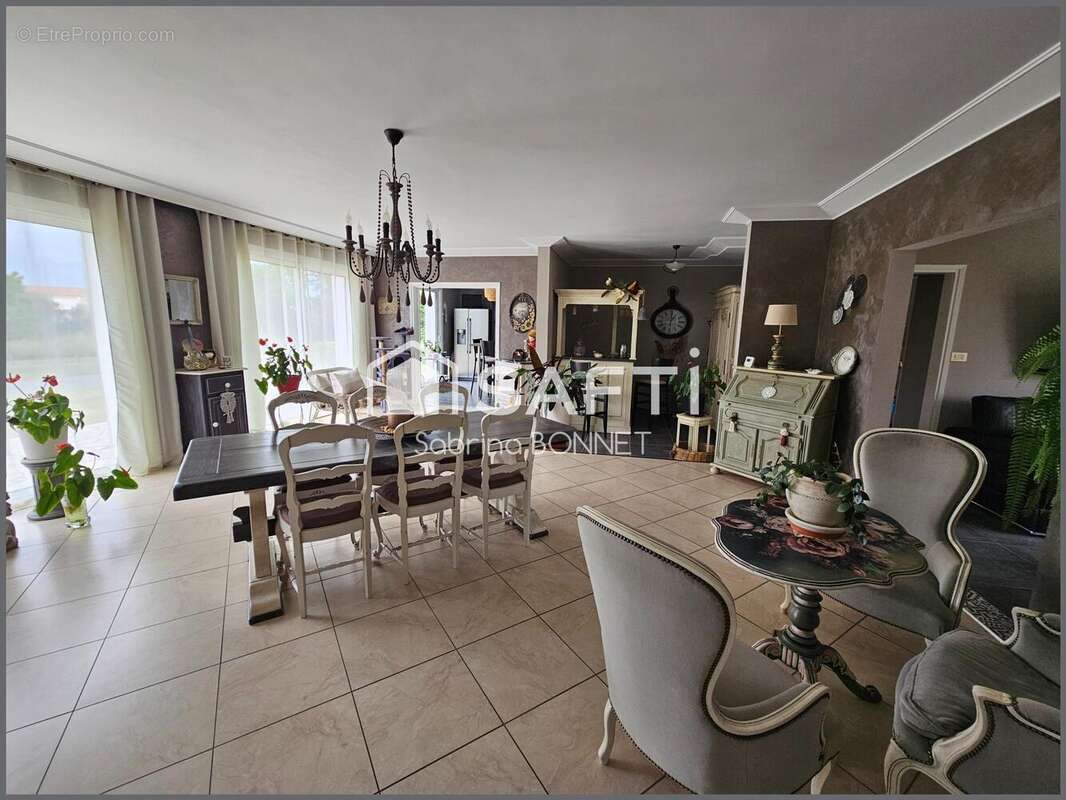 Photo 2 - Maison à LA ROCHE-SUR-YON