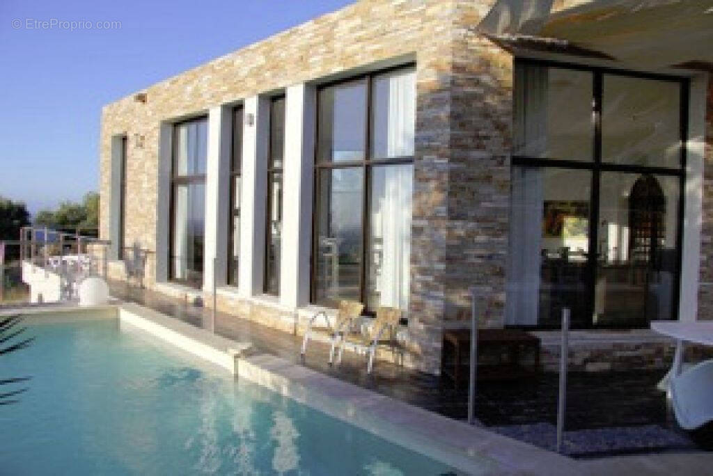 Maison à L'ILE-ROUSSE