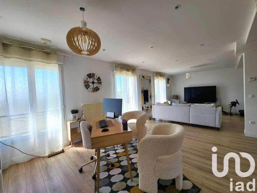 Photo 5 - Maison à CRECY-LA-CHAPELLE