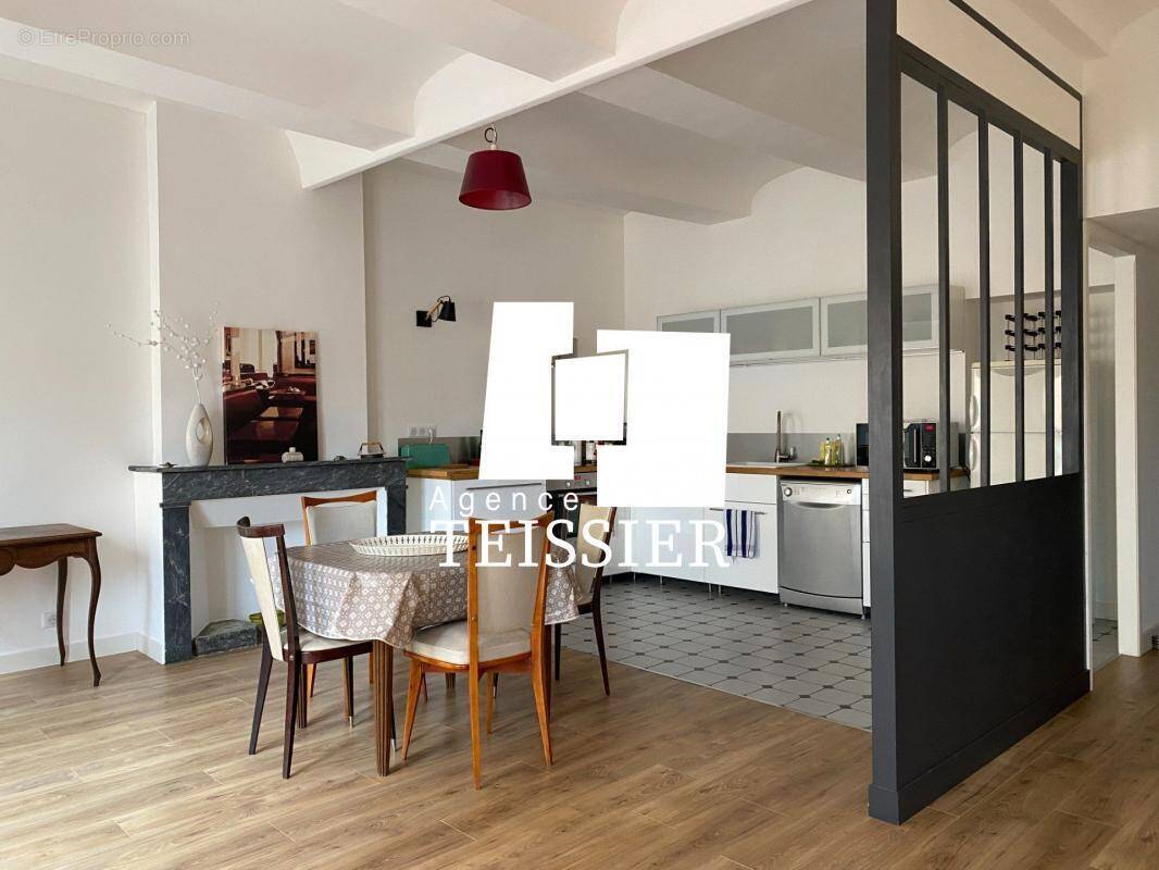 Appartement à LES VANS