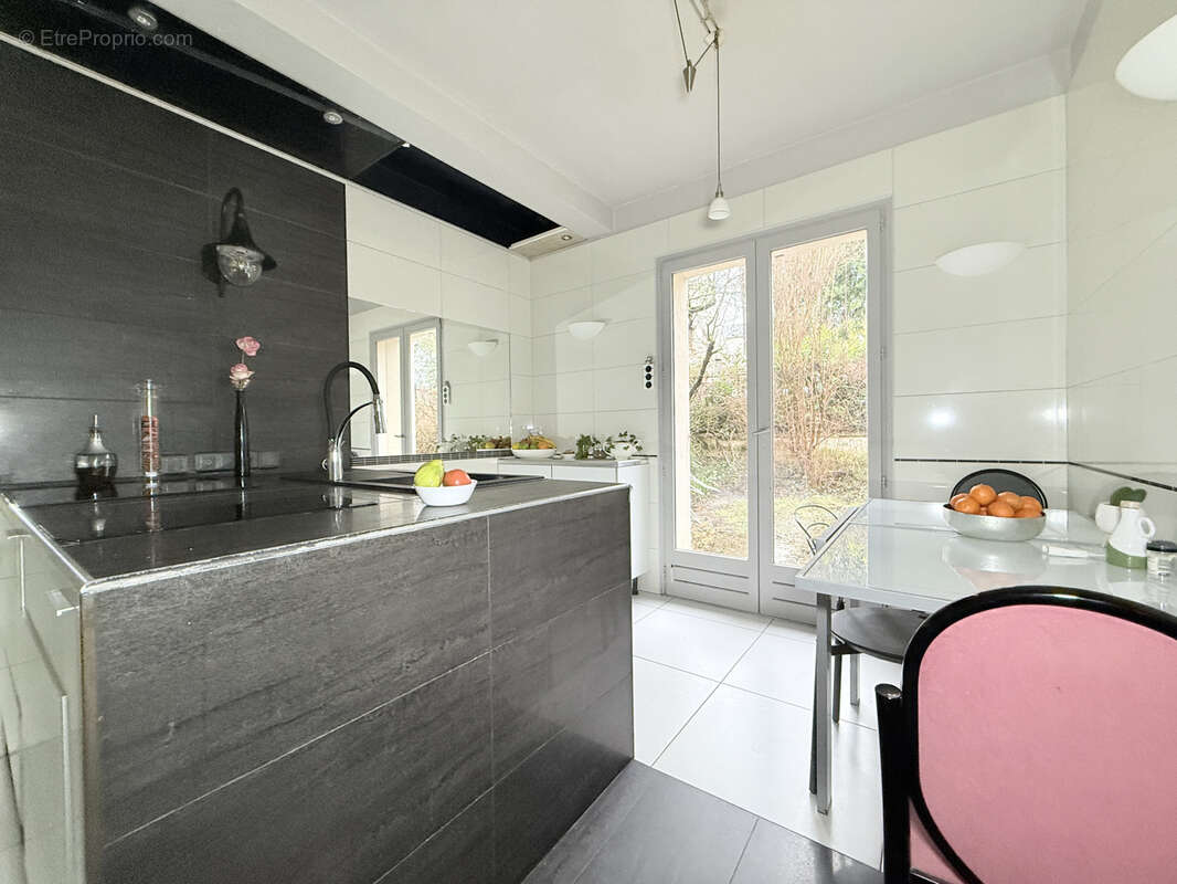 Maison à RUEIL-MALMAISON