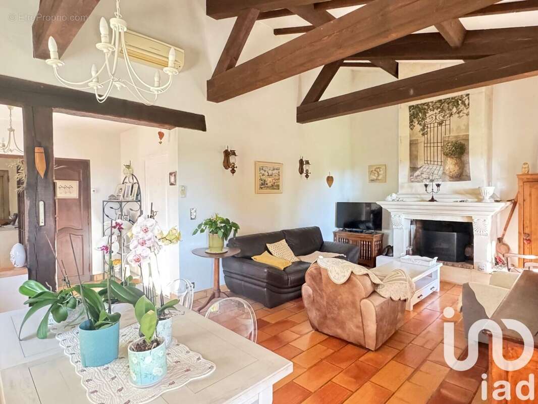 Photo 2 - Maison à SERIGNAN-DU-COMTAT