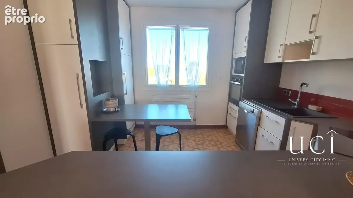 Maison 5 pièces 99 m² à vendre à Saint-Sebastien-Sur-Loire (44230) - photo 4