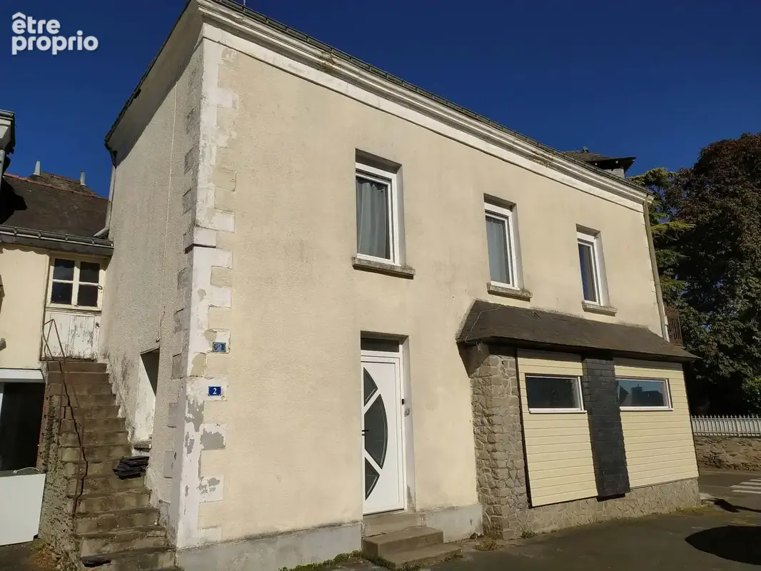 Maison à BOUILLE-MENARD