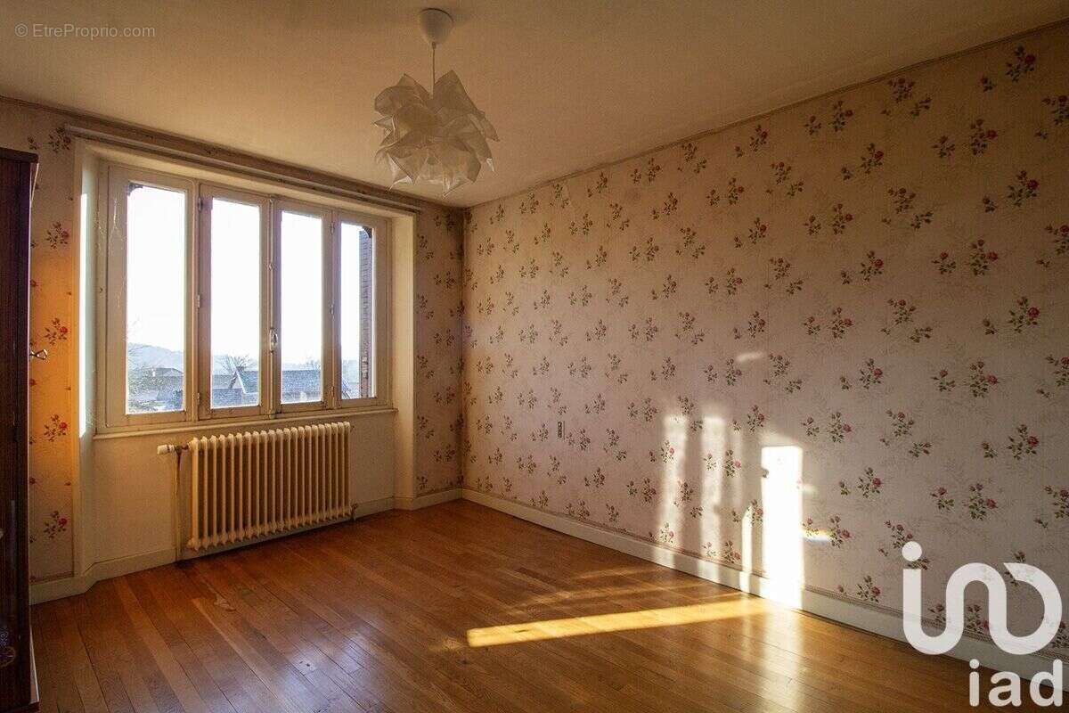 Photo 7 - Maison à VERTOLAYE