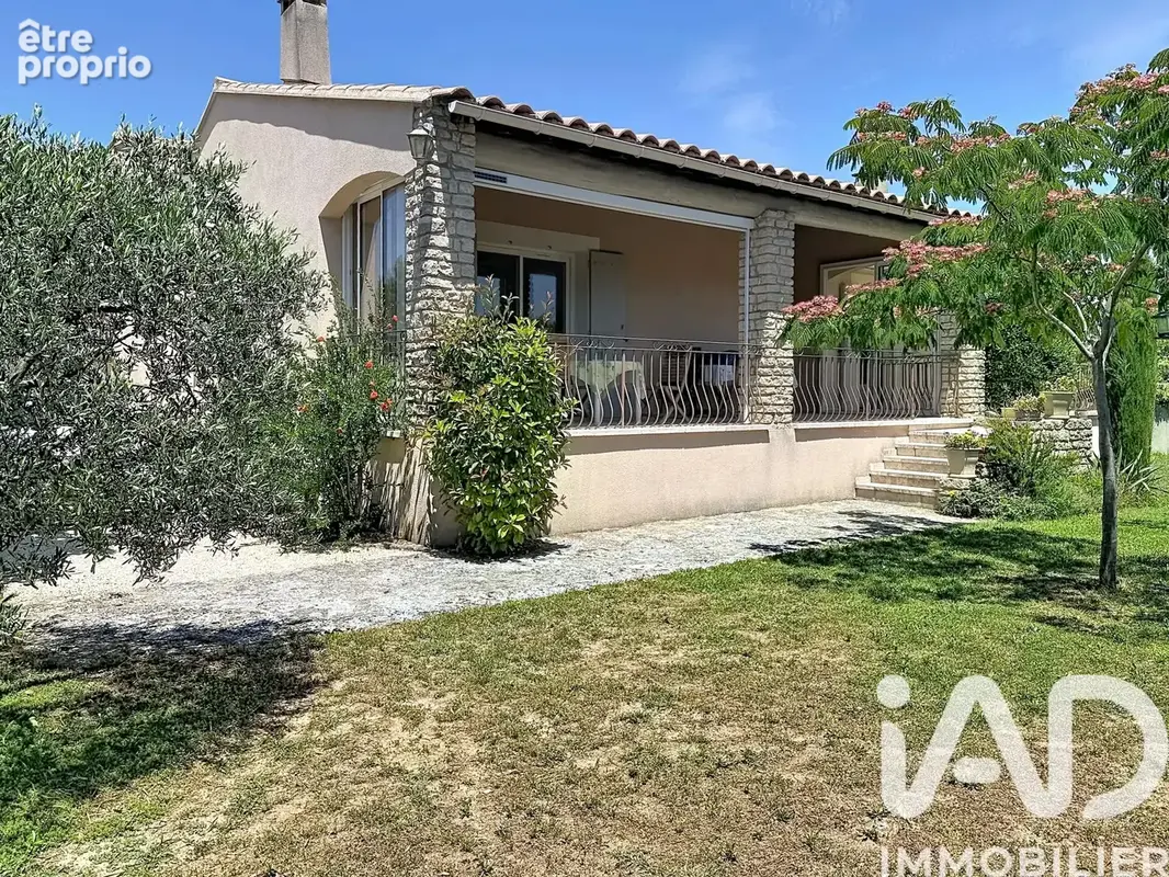 Photo 1 - Maison à ROBION