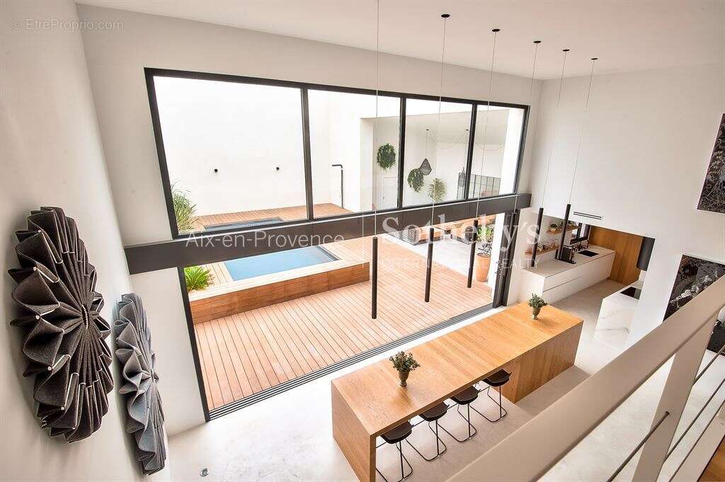 Maison à AIX-EN-PROVENCE