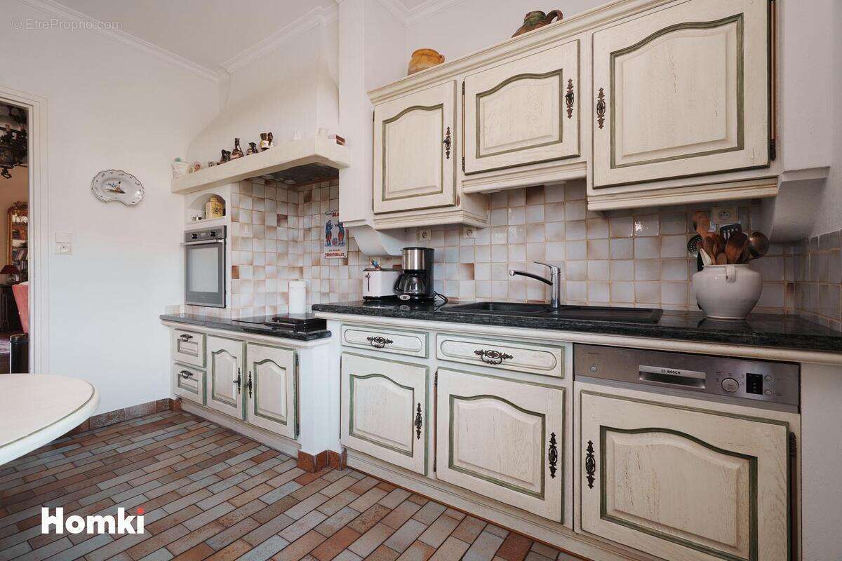 Maison à LIGNAN-SUR-ORB